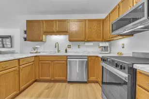 350 Auburn Meadows Ct, Campbellsport, WI 53010 - Photo 9