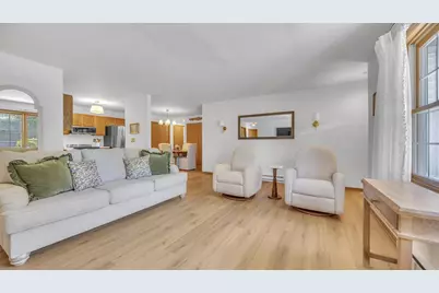 350 Auburn Meadows Court #D, Campbellsport, WI 53010 - Photo 7