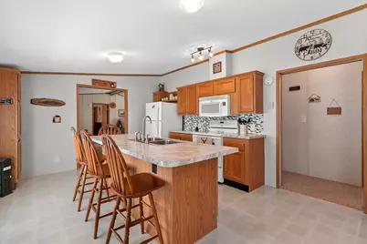 N9679 Nesters Road, Crivitz, WI 54114 - Photo 11