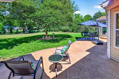 708 Yorkshire Road, Neenah, WI 54956 - Photo 51