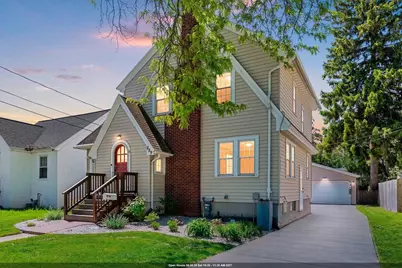 889 Dousman Street, Green Bay, WI 54303 - Photo 1