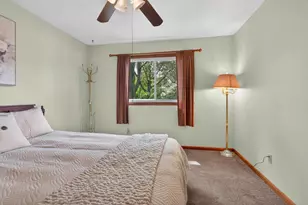 1000 Deerfield Ave, Menasha, WI 54952 - Photo 11