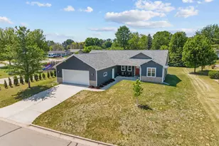 65 Shore Dr, Clintonville, WI 54929 - Photo 3