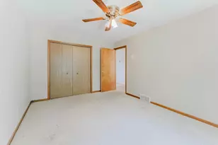 1250 Conrad St, Oshkosh, WI 54904 - Photo 11