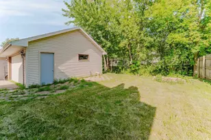 1250 Conrad St, Oshkosh, WI 54904 - Photo 29