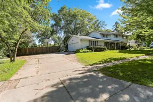 120 Iroquois Ave, Green Bay, WI 54301 - Photo 69