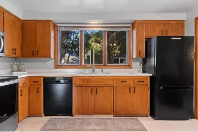 120 Iroquois Avenue, Green Bay, WI 54301 - Photo 19
