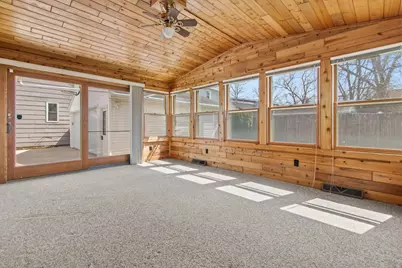 241 Sunset Drive, Menasha, WI 54952 - Photo 5