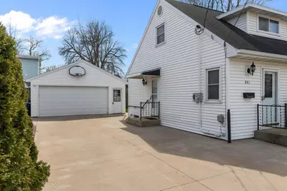 241 Sunset Drive, Menasha, WI 54952 - Photo 33