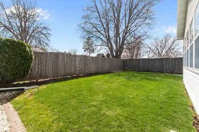 241 Sunset Drive, Menasha, WI 54952 - Photo 31