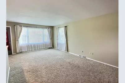 1743 Oshkosh Avenue, Oshkosh, WI 54902 - Photo 5