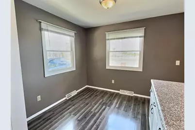 1743 Oshkosh Avenue, Oshkosh, WI 54902 - Photo 9