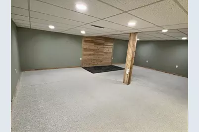 1743 Oshkosh Avenue, Oshkosh, WI 54902 - Photo 17