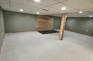 1743 Oshkosh Ave, Oshkosh, WI 54902 - Photo 17