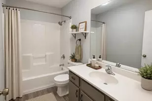 1743 Oshkosh Ave, Oshkosh, WI 54902 - Photo 11