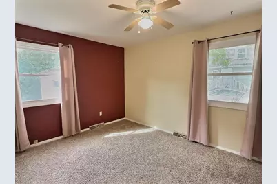 1743 Oshkosh Avenue, Oshkosh, WI 54902 - Photo 15