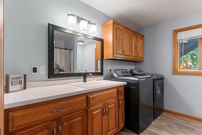 3054 Seafarer Way, Suamico, WI 54173 - Photo 25