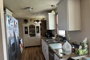 428 8th St, Menasha, WI 54952 - Photo 5