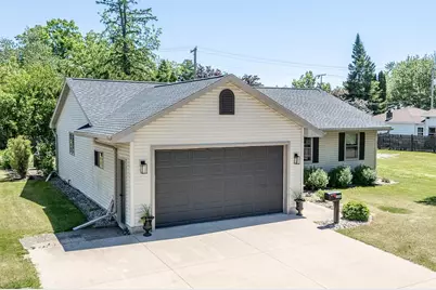 1504 Smith Street, New London, WI 54961 - Photo 41