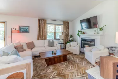 1504 Smith Street, New London, WI 54961 - Photo 5