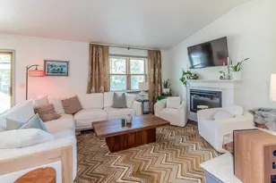 1504 Smith St, New London, WI 54961 - Photo 5