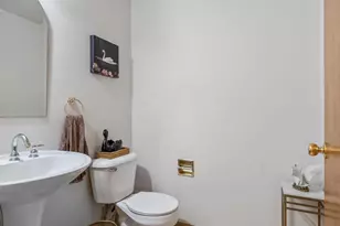 1773 Briarwood Ct, De Pere, WI 54115 - Photo 15