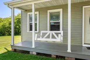 200 Haven Ln, Luxemburg, WI 54217 - Photo 3