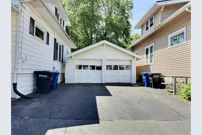 611 E Parkway Avenue, Oshkosh, WI 54901 - Photo 21