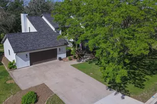 1825 Eagle Dr, Neenah, WI 54956 - Photo 47
