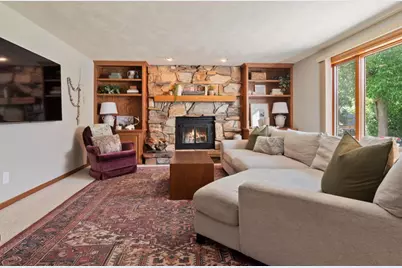 1825 Eagle Drive, Neenah, WI 54956 - Photo 23