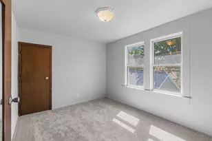 809 N Durkee St, Appleton, WI 54911 - Photo 13