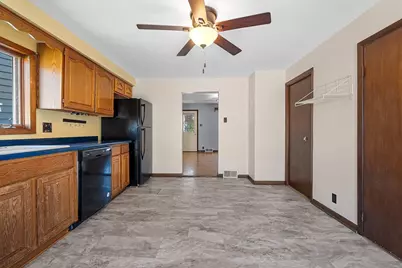 1603 Pierce Avenue, Marinette, WI 54143 - Photo 11