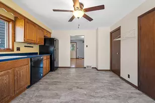 1603 Pierce Ave, Marinette, WI 54143 - Photo 11