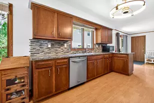 3320 Crestview Dr, Appleton, WI 54915 - Photo 11