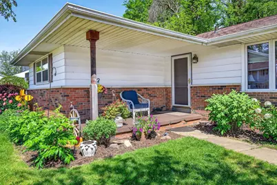 3320 Crestview Drive, Appleton, WI 54915 - Photo 3