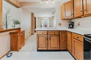 727 Telulah Ave, Appleton, WI 54915 - Photo 11
