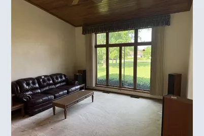 1864 Imperial Road, Oshkosh, WI 54904 - Photo 9