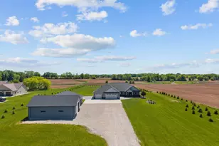3007 Winnegamie Dr, Appleton, WI 54914 - Photo 7