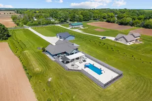 3007 Winnegamie Dr, Appleton, WI 54914 - Photo 9