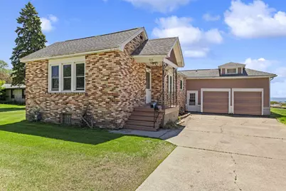 103 W Bay Shore Street, Marinette, WI 54143 - Photo 33