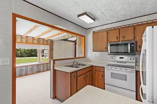 N3109 Ecker Lakeland Dr, Chilton, WI 53014 - Photo 15