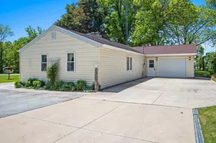 N3109 Ecker Lakeland Dr, Chilton, WI 53014 - Photo 37