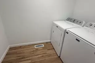 332 2nd St, Menominee, MI 49858 - Photo 5