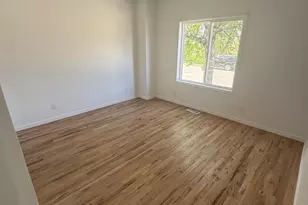 332 2nd St, Menominee, MI 49858 - Photo 9