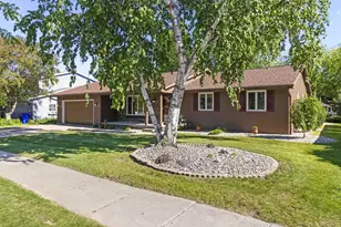 933 E Capitol Dr, Appleton, WI 54911 - Photo 43
