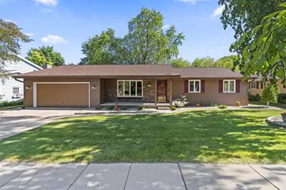 933 E Capitol Drive, Appleton, WI 54911 - Photo 1