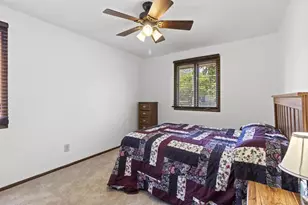 933 E Capitol Dr, Appleton, WI 54911 - Photo 27