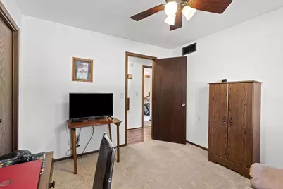 933 E Capitol Drive, Appleton, WI 54911 - Photo 29