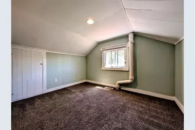 1421 W Bent Avenue, Oshkosh, WI 54901 - Photo 17