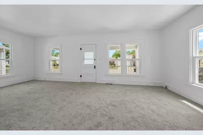 1111 Merrill Street, Oshkosh, WI 54901 - Photo 5